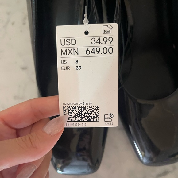 H&M Black Patent Leather Heels - Picture 6 of 6